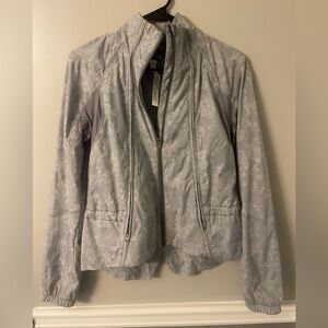 Lululemon full zip lightweight jacket